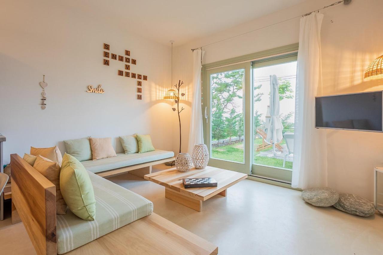 Sea And Sun Luxury Pools' Villas Chorefton Esterno foto