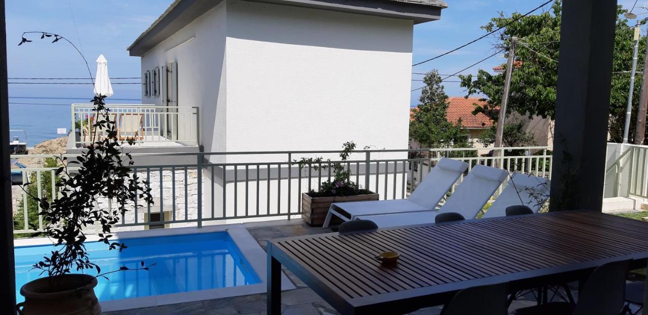 Sea And Sun Luxury Pools' Villas Chorefton Esterno foto
